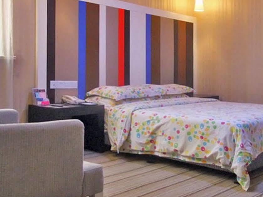 Gorgeous Fad Hotel 深圳 外观 照片